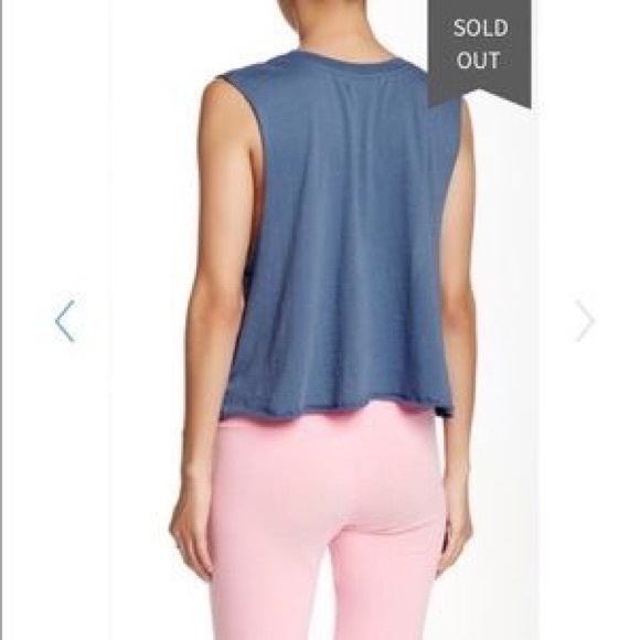 WILDFOX heart muscle tee L - Picture 2 of 7